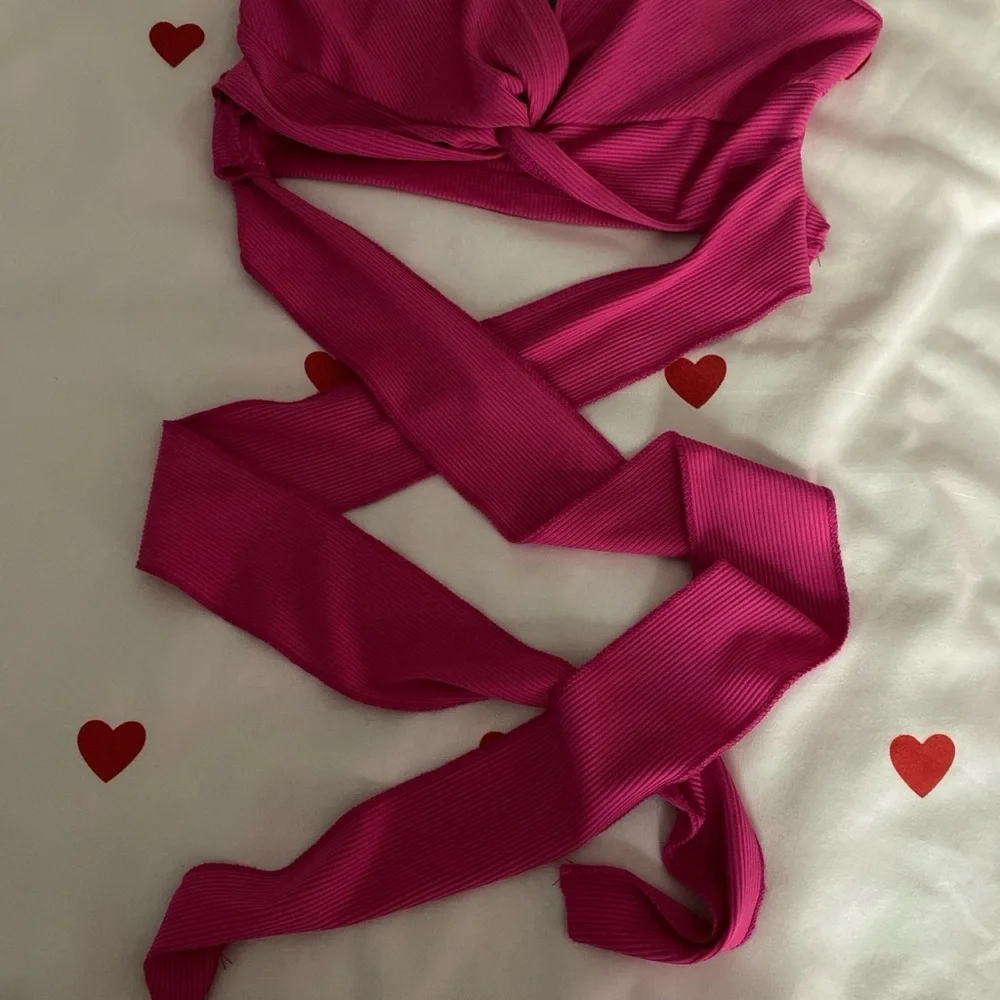 Top - Picture 3 of 4